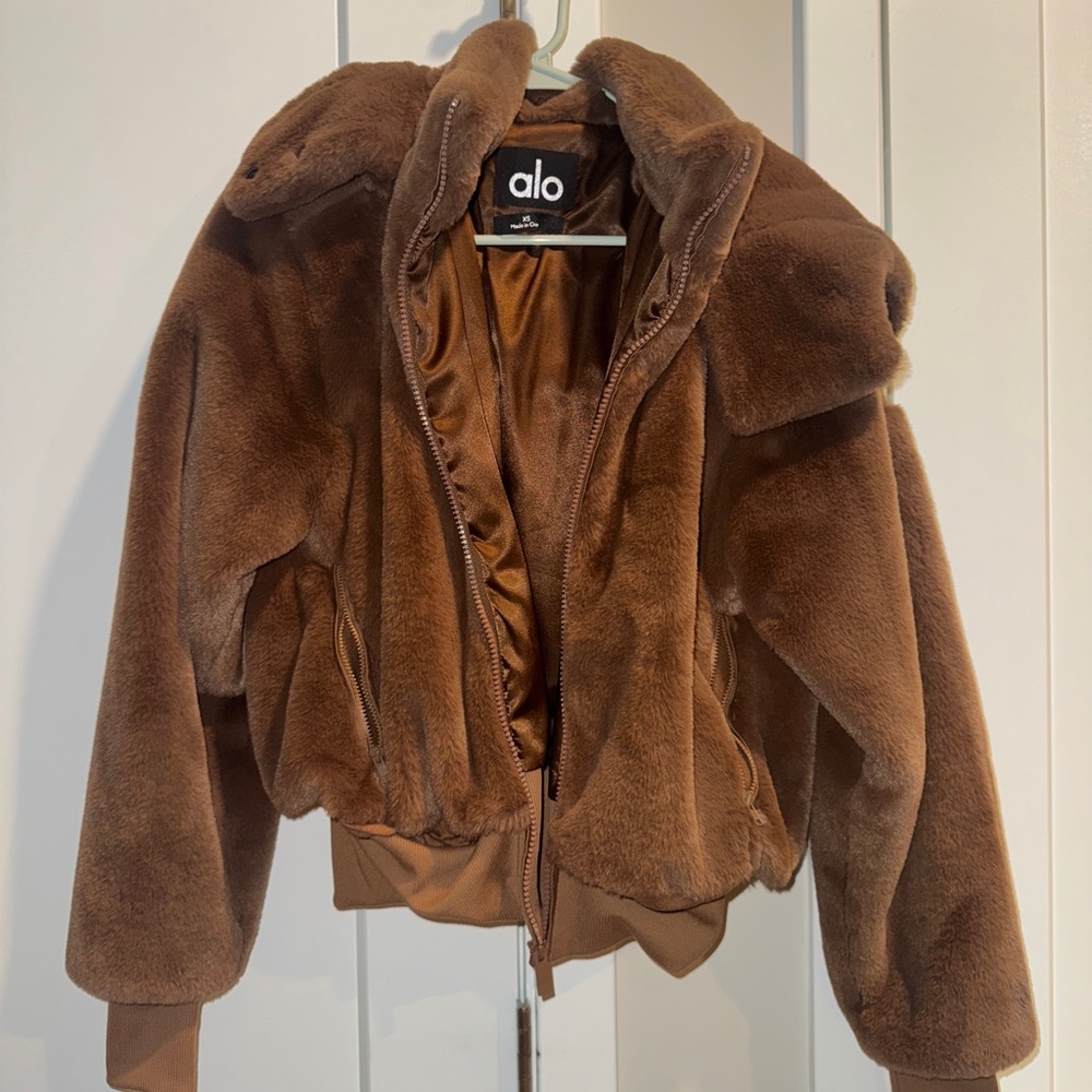 ALO Yoga Women's Brown Faux Fur Jacket
